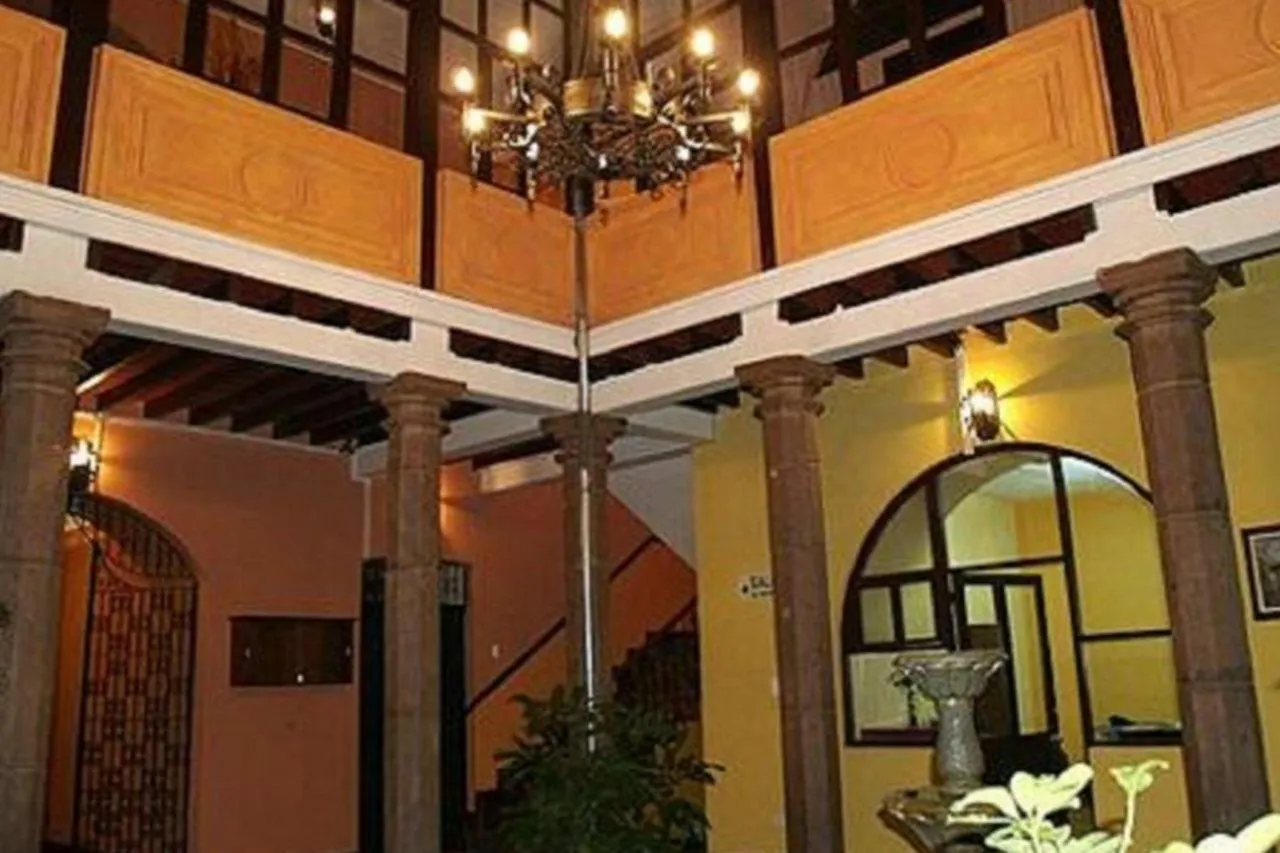 Hotel Catedral Quito